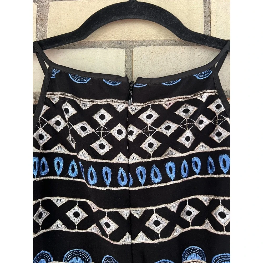 White House Black Market Embroidered Halter Sheath Dress Black Blue Size 4 Small - Picture 5 of 5